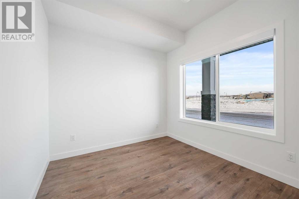 Single Family House for Sale in  Creekstone Drive SW Pine Creek Calgary 