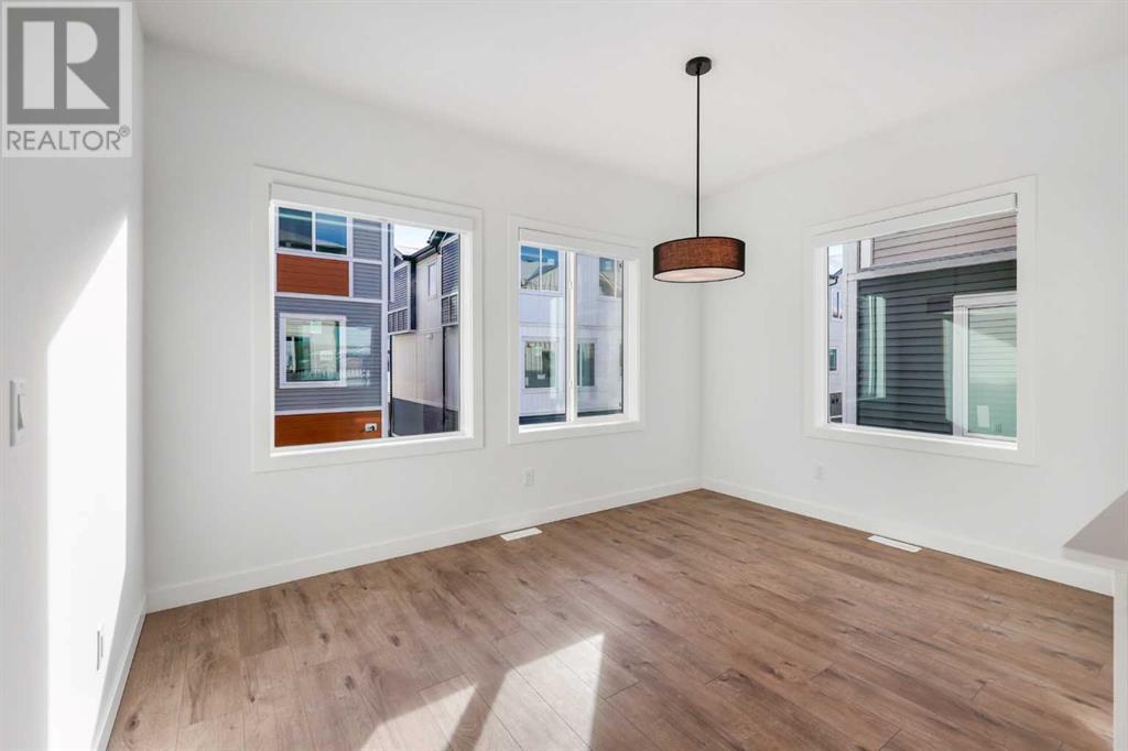 Single Family House for Sale in  Creekstone Drive SW Pine Creek Calgary 