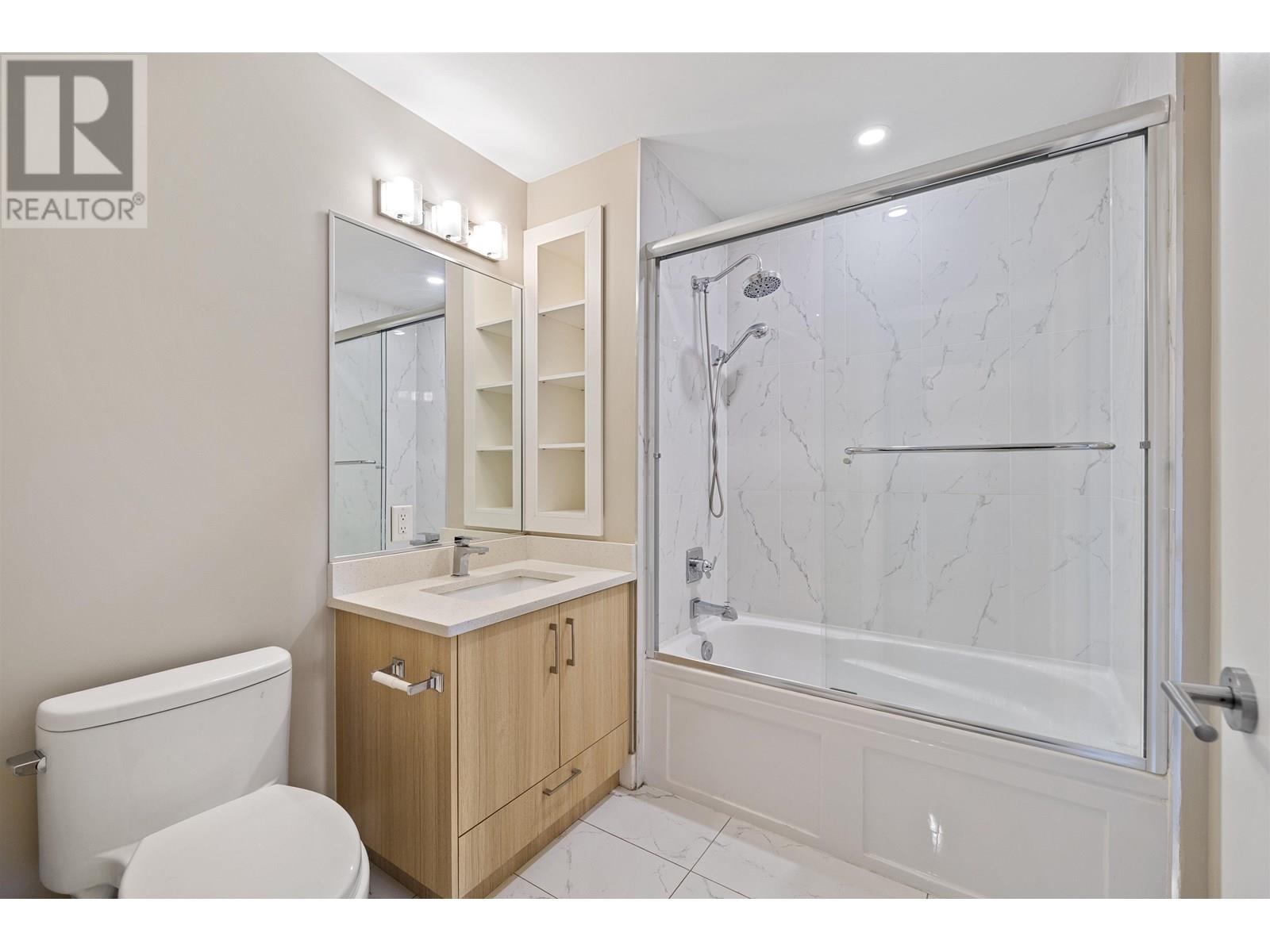 215 12460 191 STREET, Pitt Meadows real estate listing R2999513