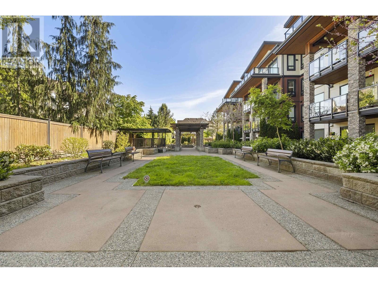 215 12460 191 STREET, Pitt Meadows real estate listing R2999513