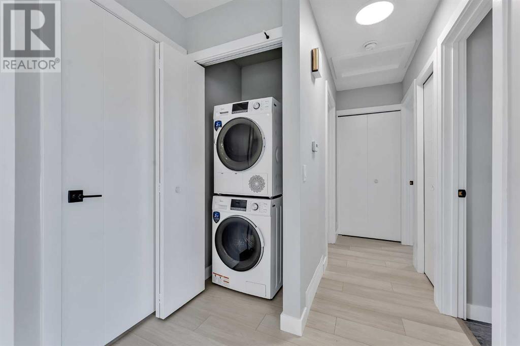 Single Family House Bi-level for Sale in  Templeside Road NE Temple Calgary 