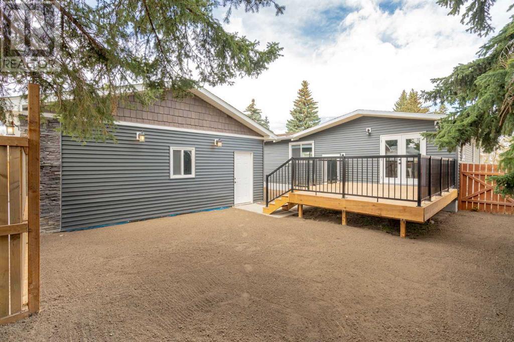 Single Family House Bungalow for Sale in  Brampton Crescent SW Braeside Calgary 
