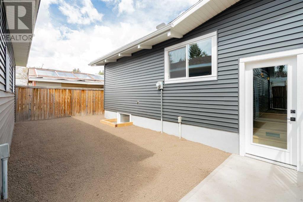 Single Family House Bungalow for Sale in  Brampton Crescent SW Braeside Calgary 