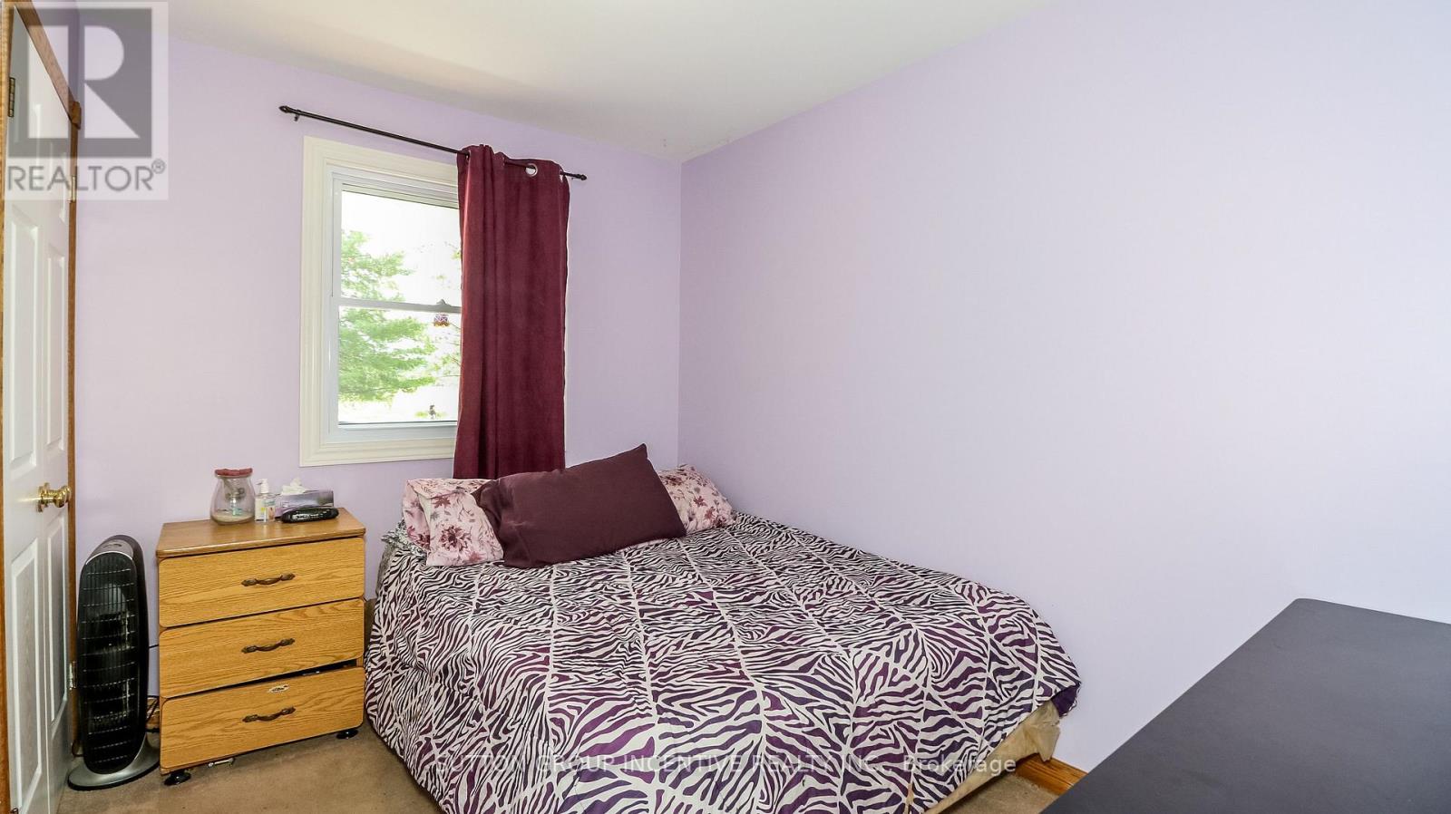 Photo 37 of 54 Mill Street E, Springwater ON