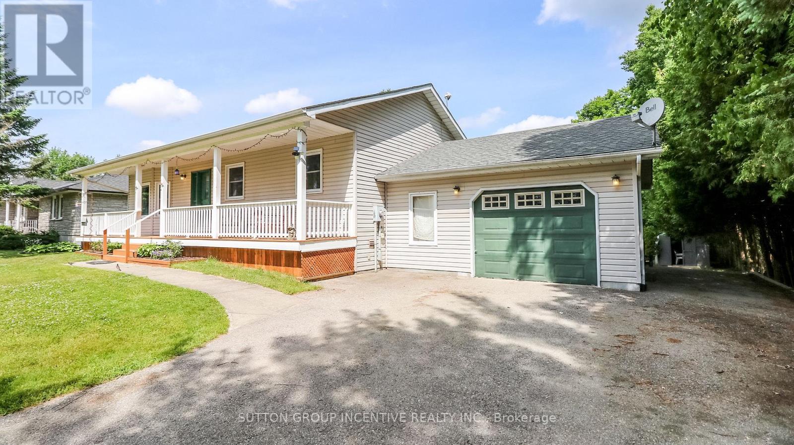 Photo 10 of 54 Mill Street E, Springwater ON
