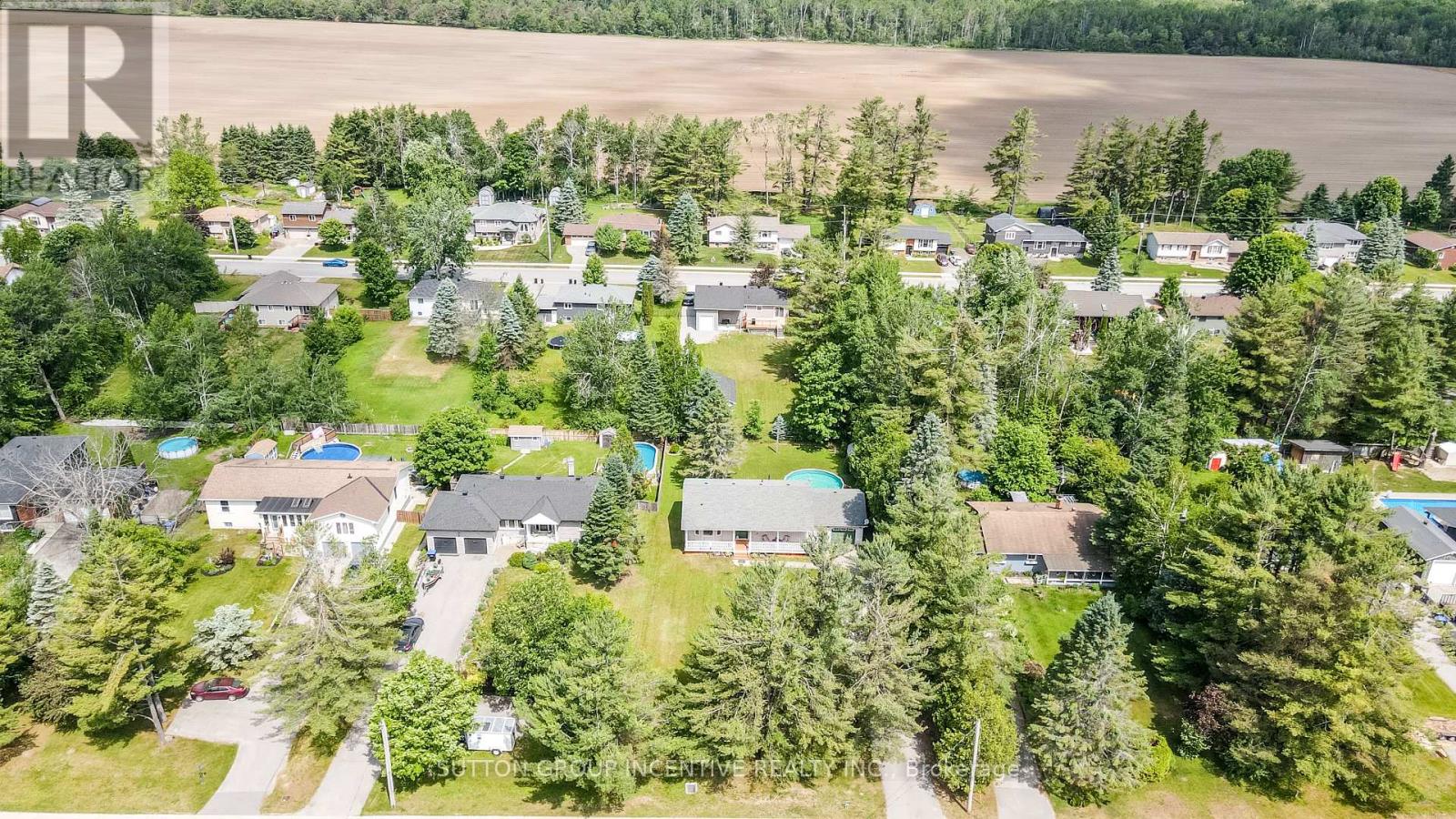 Photo 29 of 54 Mill Street E, Springwater ON