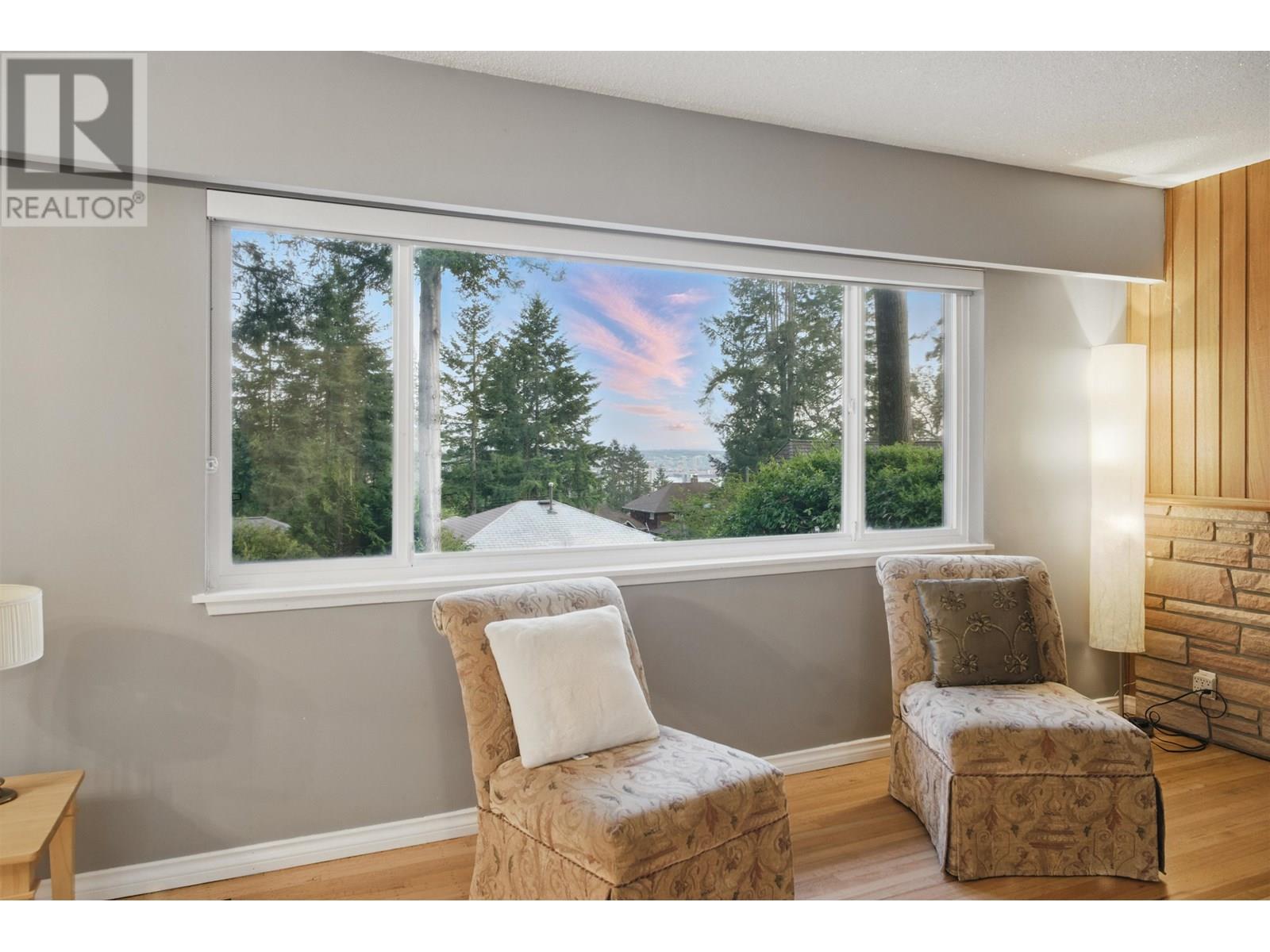 479 E 29TH STREET, North Vancouver