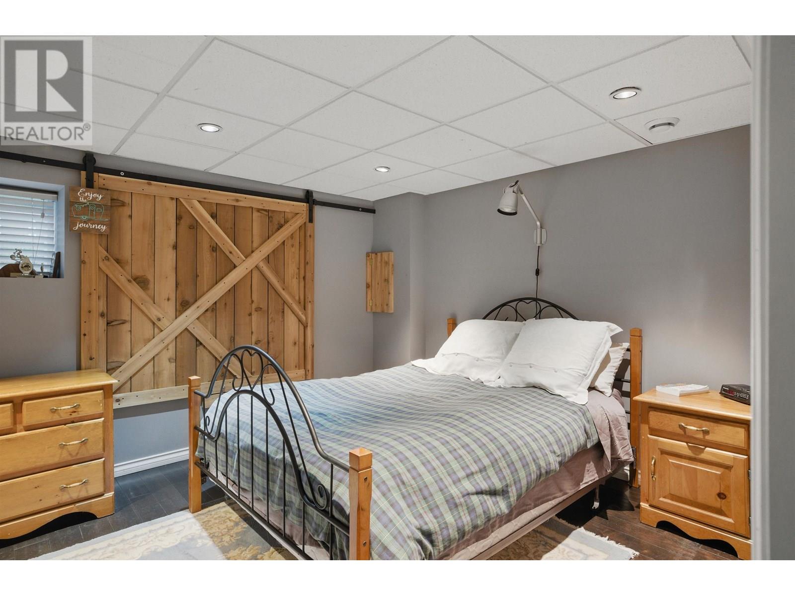 479 E 29TH STREET, North Vancouver
