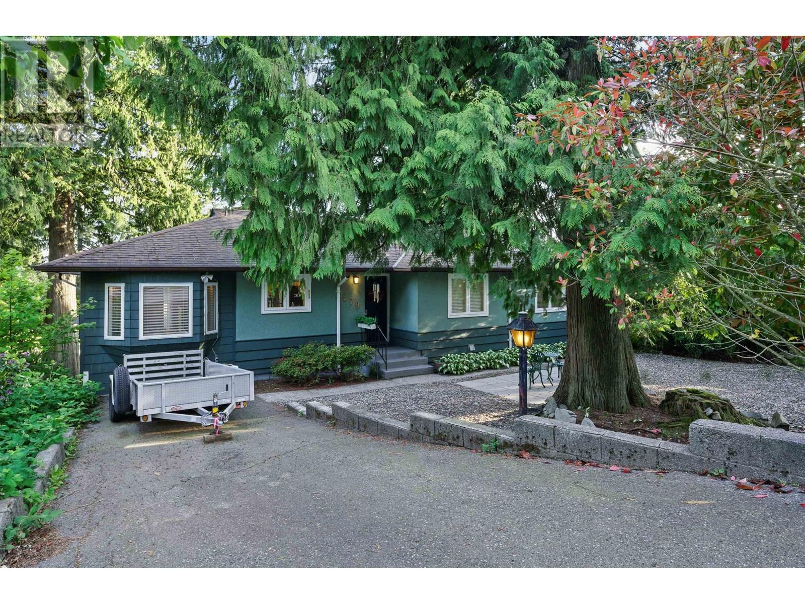 479 E 29TH STREET, North Vancouver