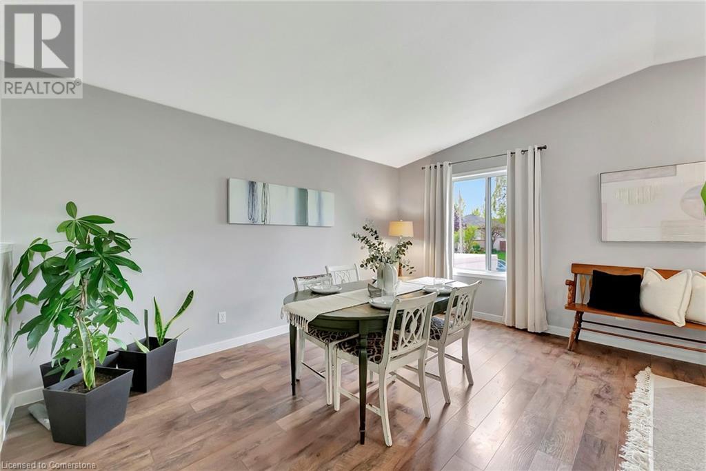 Photo 23 of 4969 Alexandra Avenue, Beamsville ON