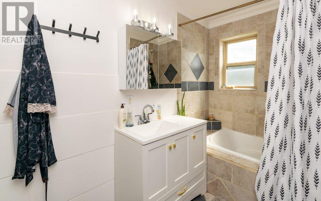 714 Stanley Avenue, Enderby