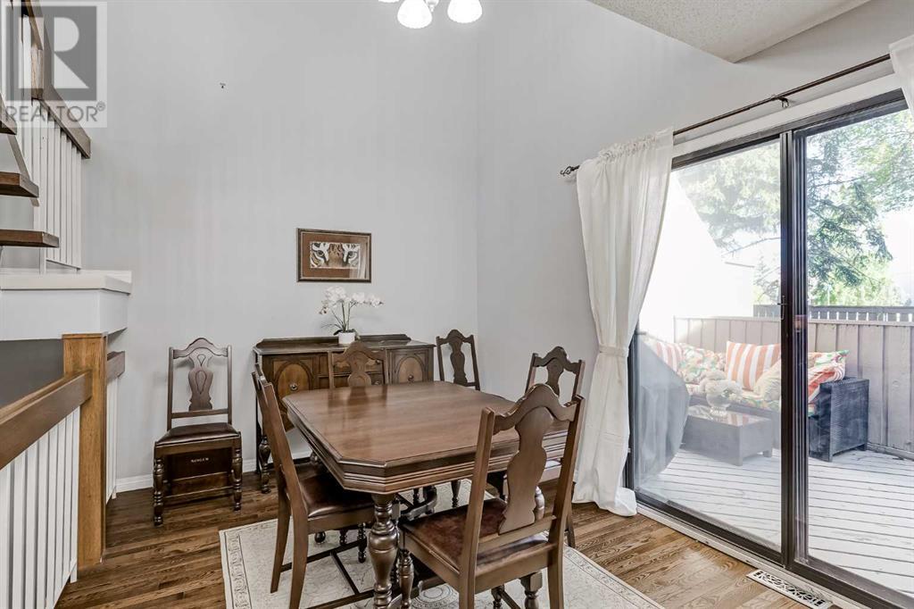 Single Family House for Sale in    Street SW Braeside Calgary 