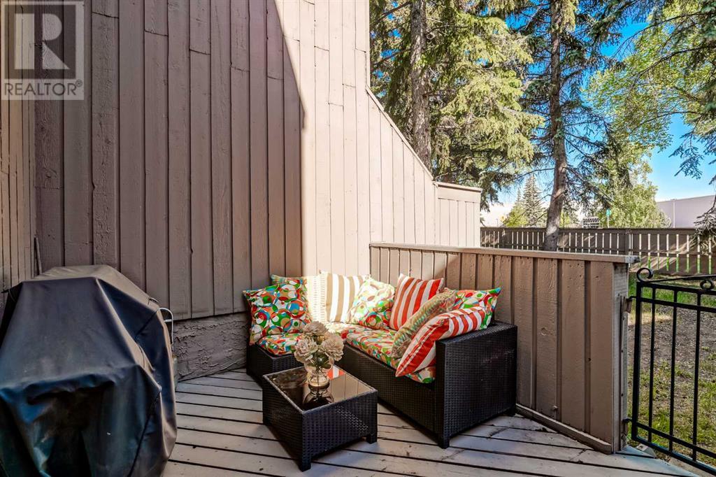 Single Family House for Sale in    Street SW Braeside Calgary 
