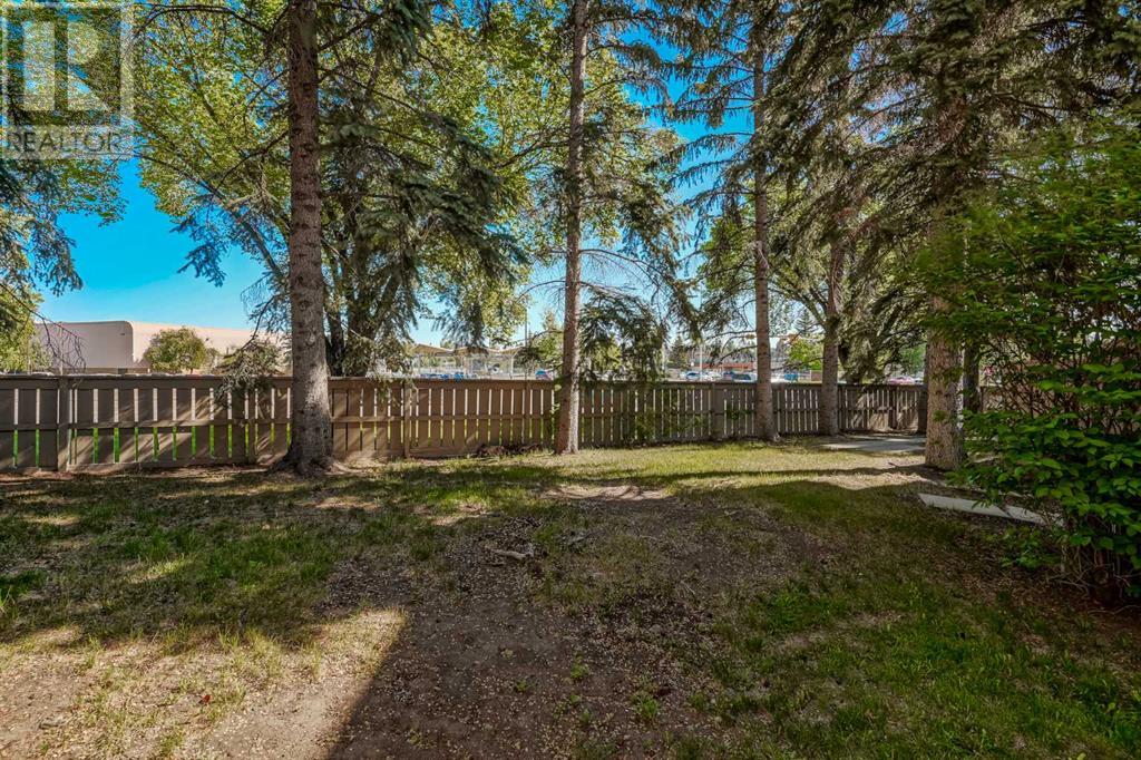 Single Family House for Sale in    Street SW Braeside Calgary 