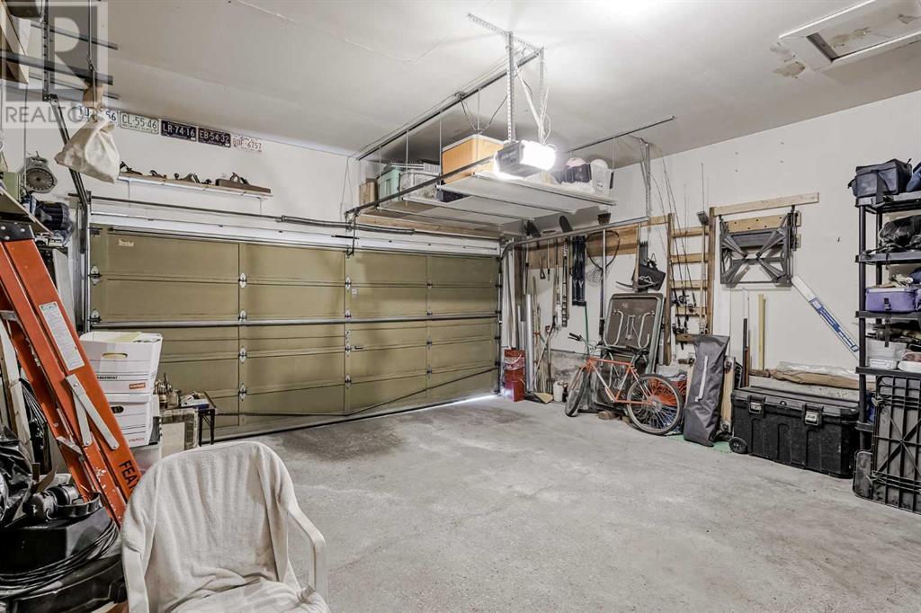 Single Family House for Sale in    Street SW Braeside Calgary 