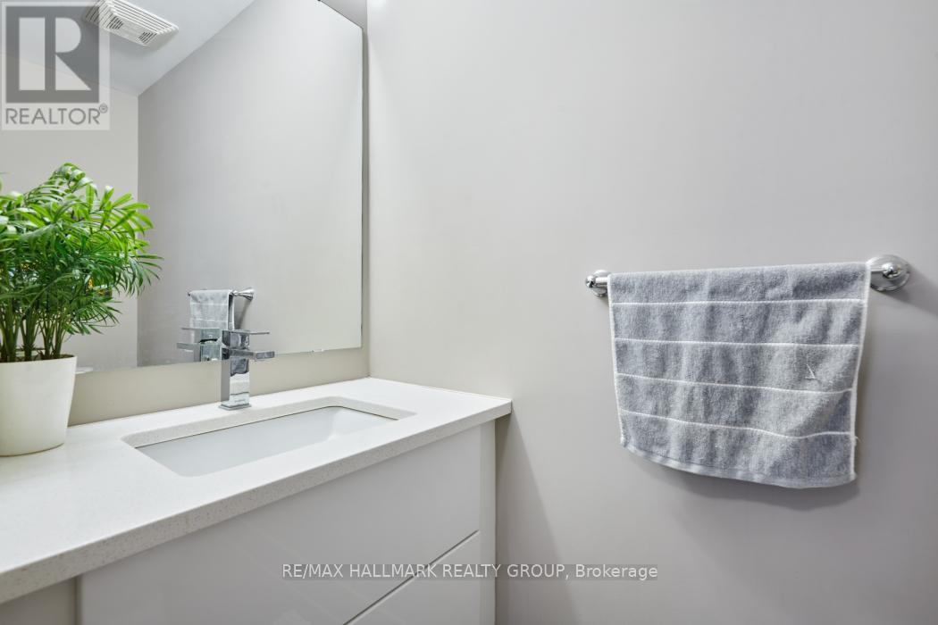 Photo 47 of 804 108 Richmond Road, Ottawa ON
