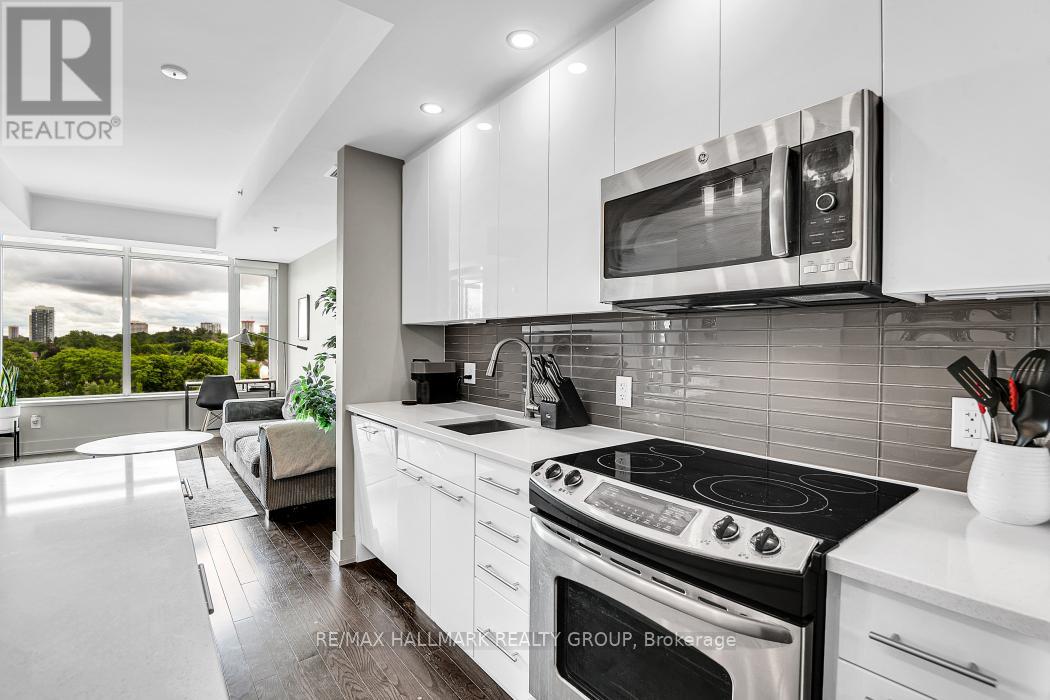 Photo 21 of 804 108 Richmond Road, Ottawa ON