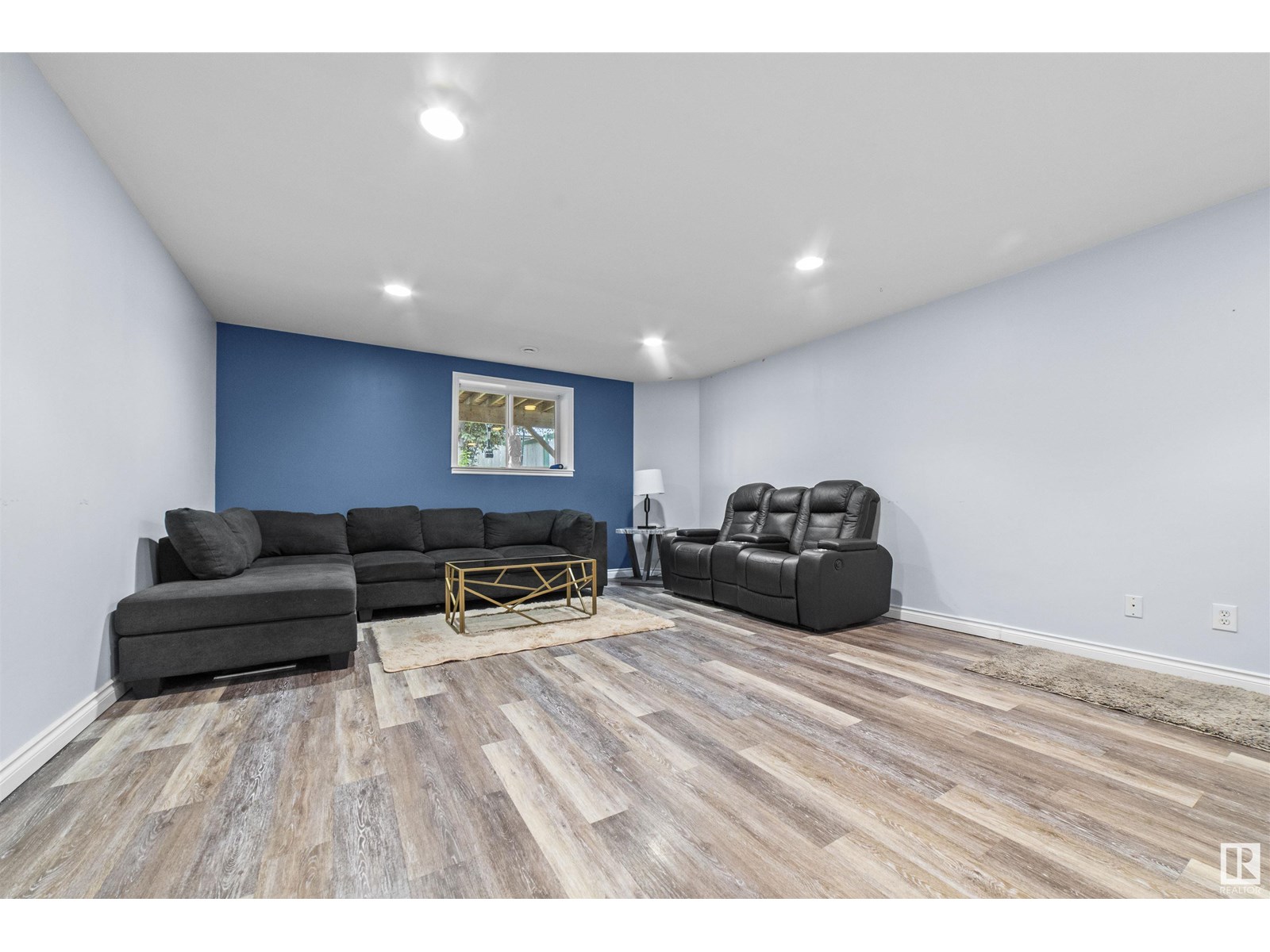 Photo 13 of 4119 29 St Nw, Edmonton AB