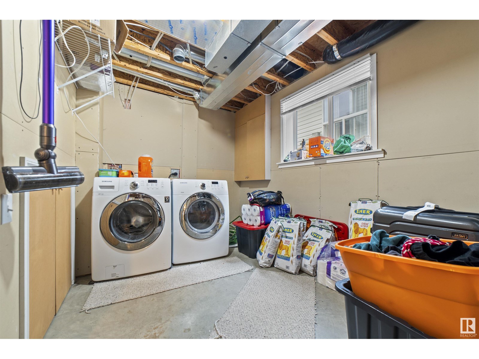 Photo 1 of 4119 29 St Nw, Edmonton AB