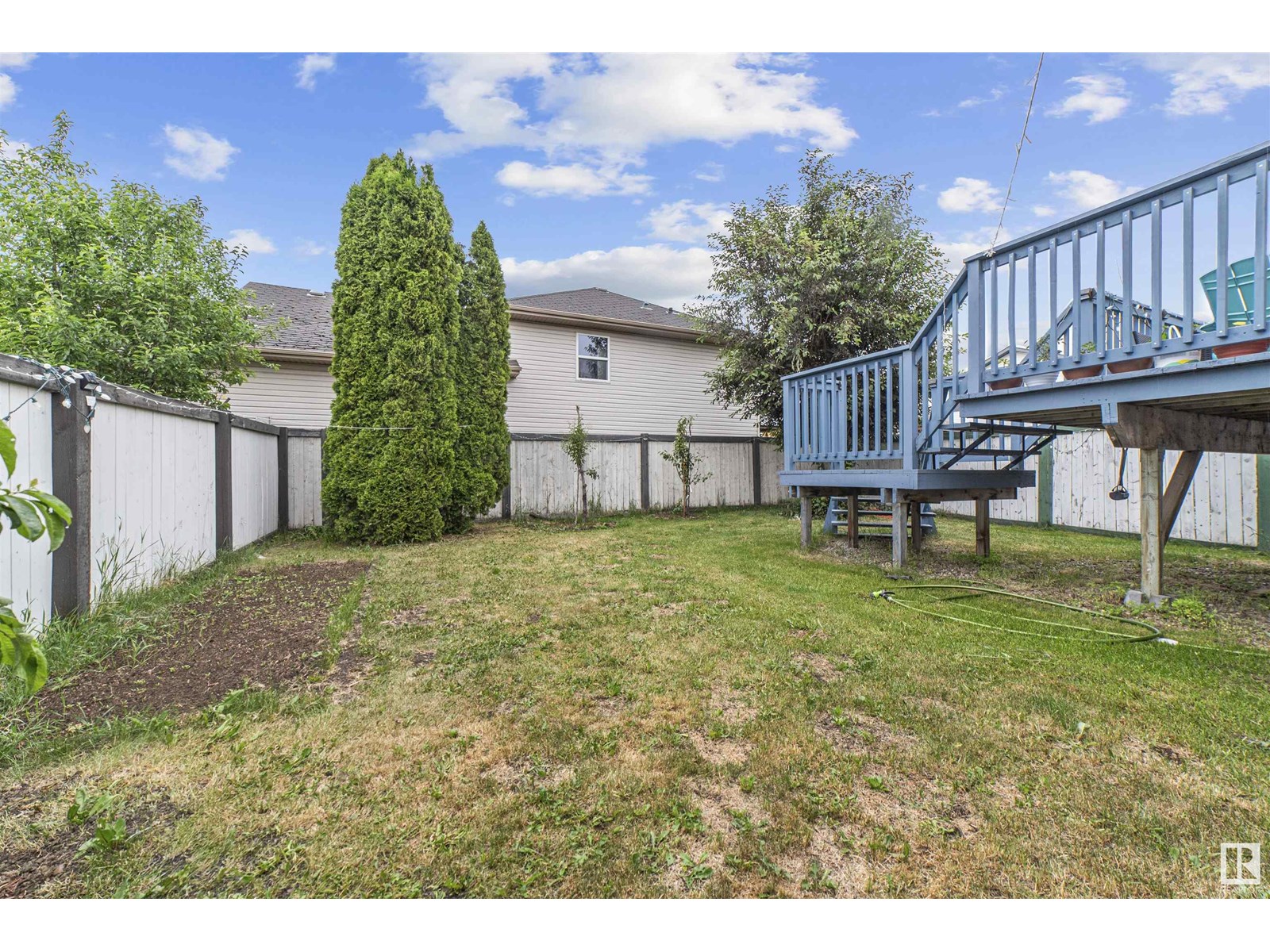 Photo 10 of 4119 29 St Nw, Edmonton AB