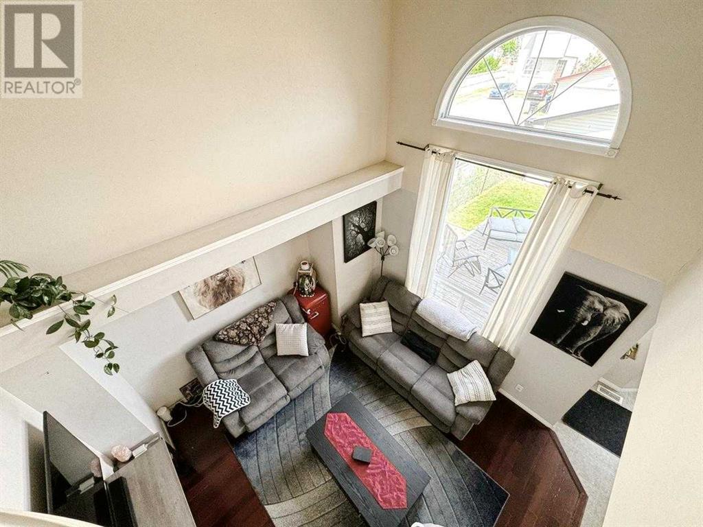 Single Family House for Sale in  Saddlebrook Gardens NE Saddle Ridge Calgary 