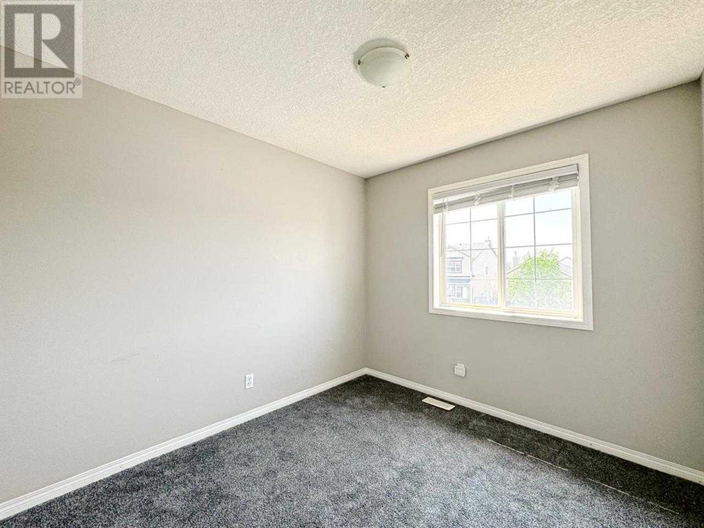 Single Family House for Sale in  Saddlebrook Gardens NE Saddle Ridge Calgary 