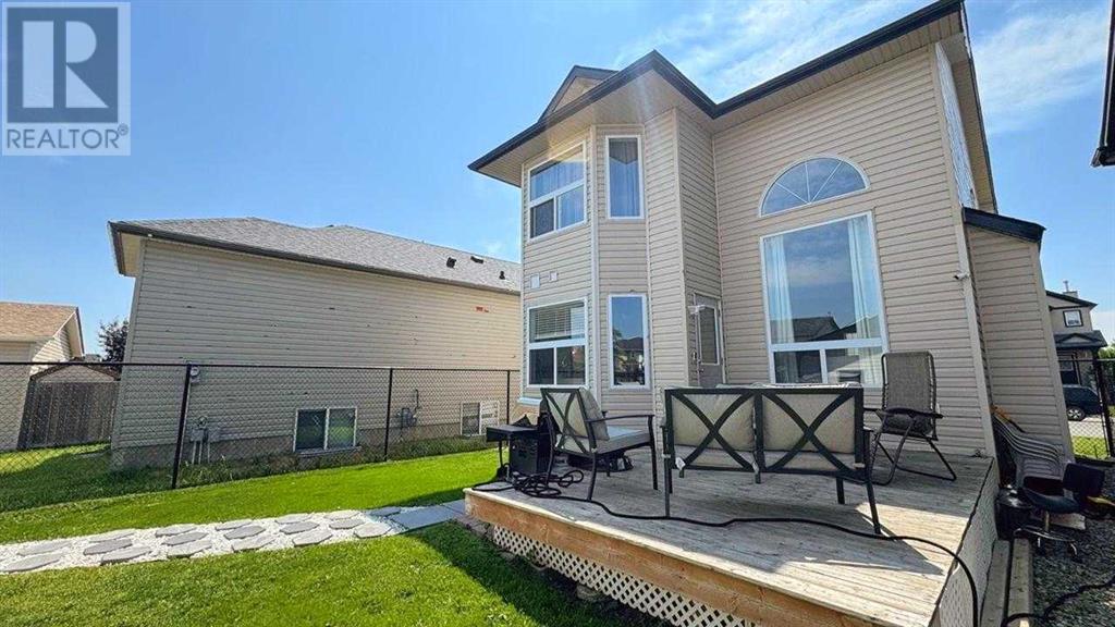 Single Family House for Sale in  Saddlebrook Gardens NE Saddle Ridge Calgary 