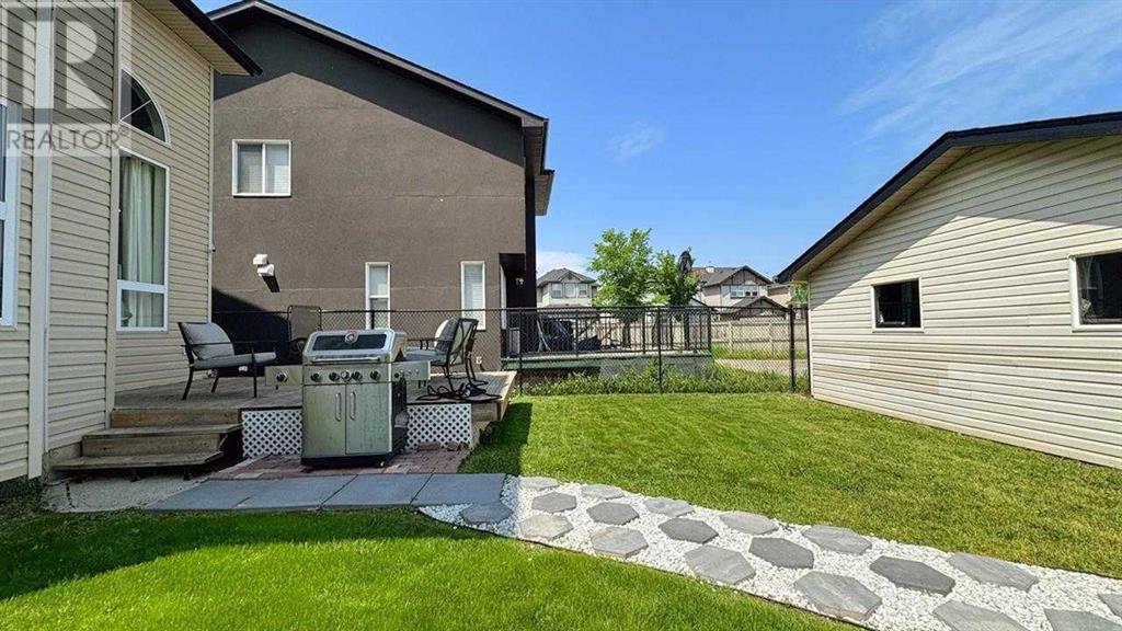 Single Family House for Sale in  Saddlebrook Gardens NE Saddle Ridge Calgary 
