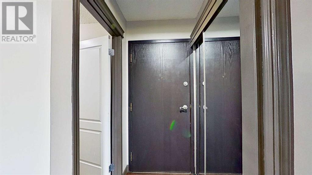 Single Family House for Sale in    Avenue SW Sunalta Calgary 