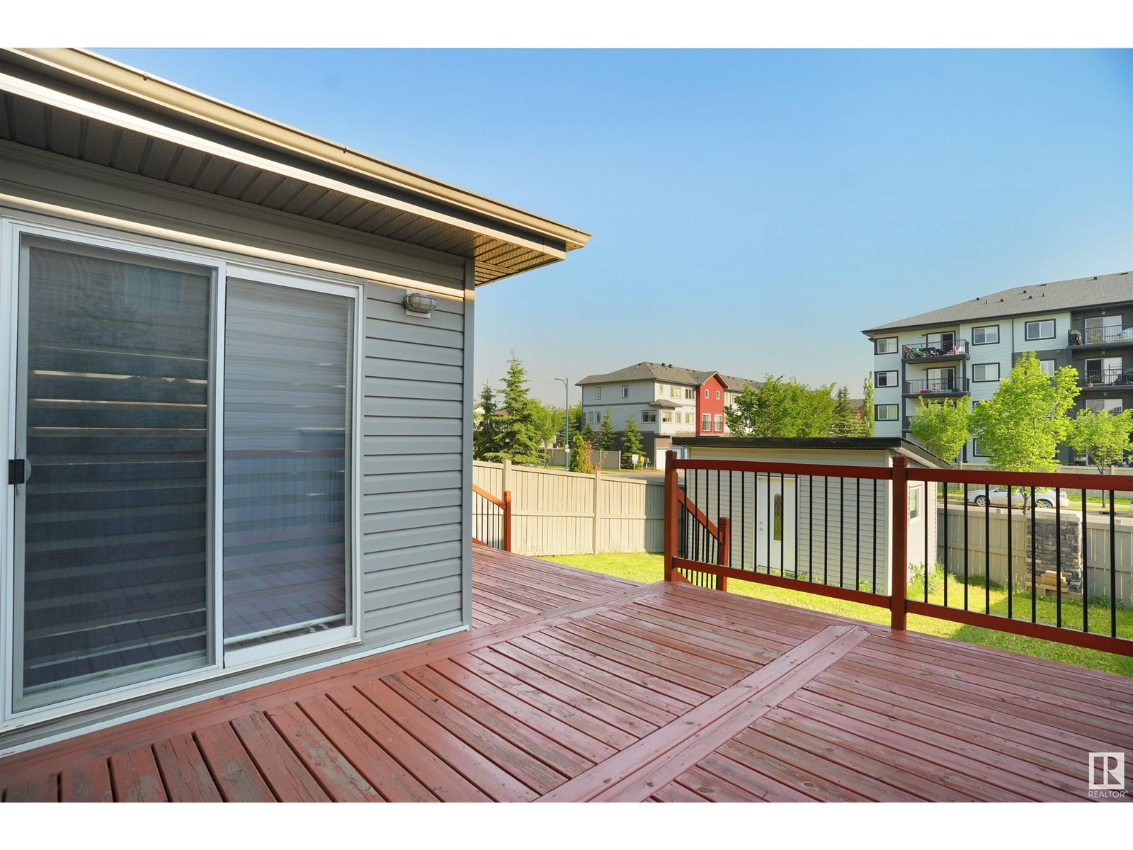 Photo 13 of 3363 16 B Av Nw, Edmonton AB