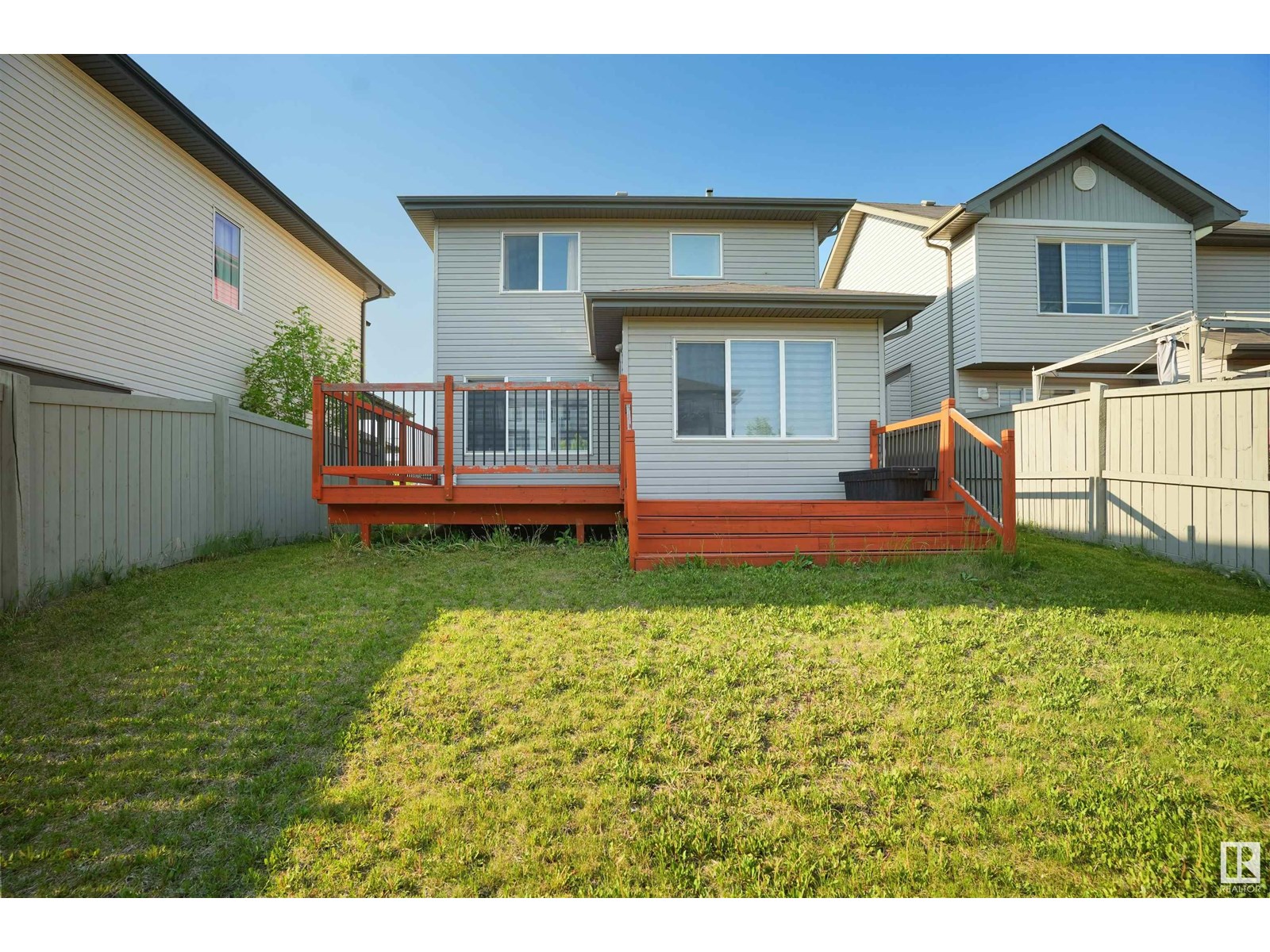 Photo 15 of 3363 16 B Av Nw, Edmonton AB