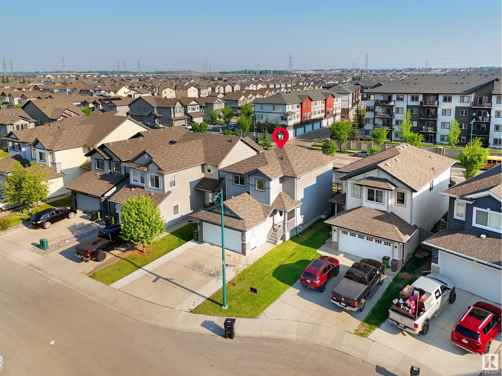 Photo 4 of 3363 16 B Av Nw, Edmonton AB