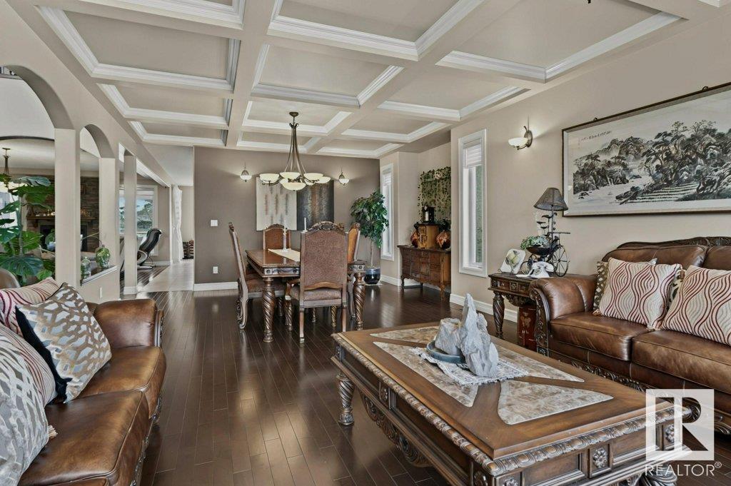 Photo 9 of 4835 Mactaggart Crest Ct Nw, Edmonton AB