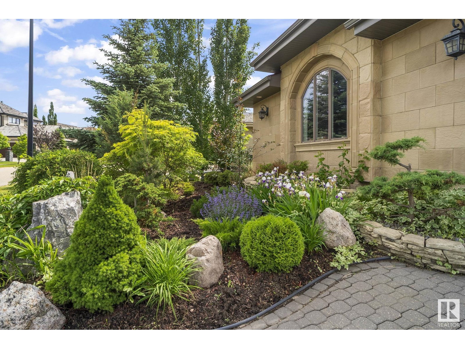 Photo 75 of 4835 Mactaggart Crest Ct Nw, Edmonton AB