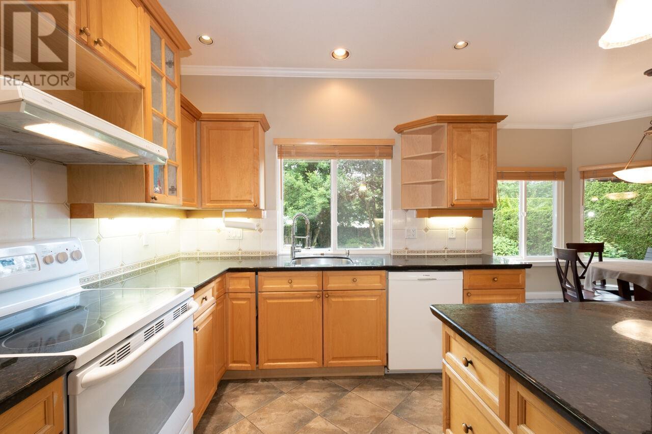 Photo 24 of 1273 Eldon Road, North Vancouver BC
