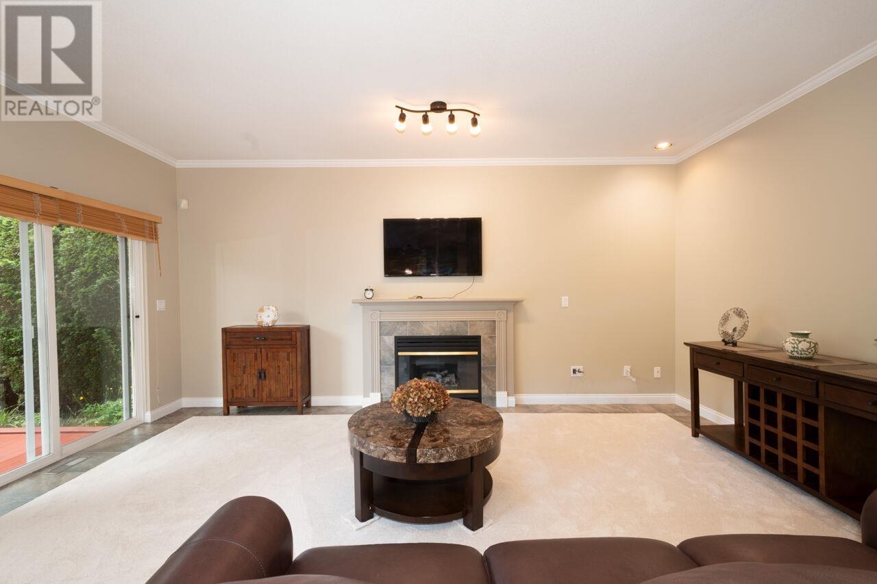 Photo 7 of 1273 Eldon Road, North Vancouver BC