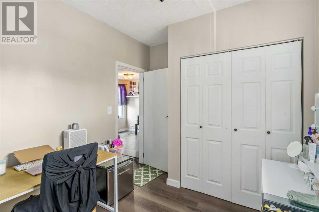 Single Family House Bungalow for Sale in   Street NE Highland Park Calgary 
