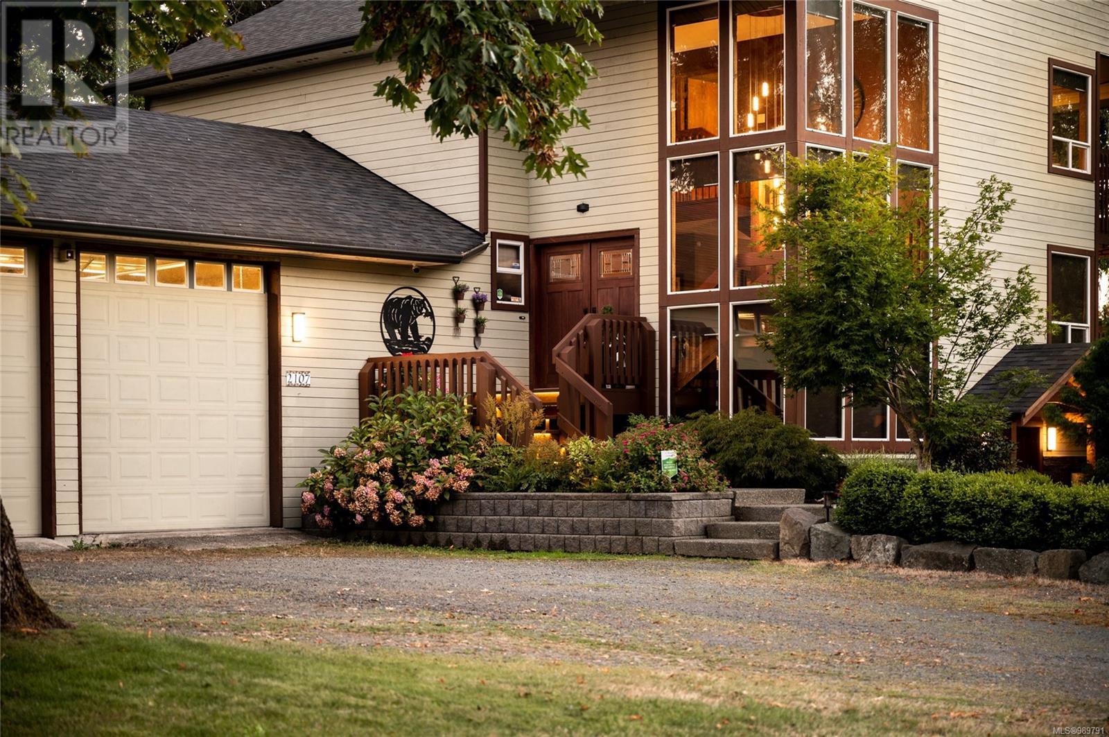 2107 Ebert Rd, Campbell River real estate listing 989791