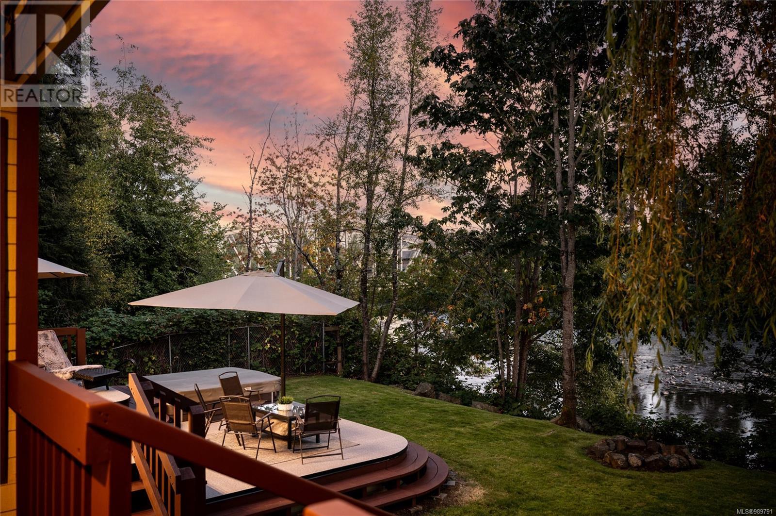 2107 Ebert Rd, Campbell River real estate listing 989791