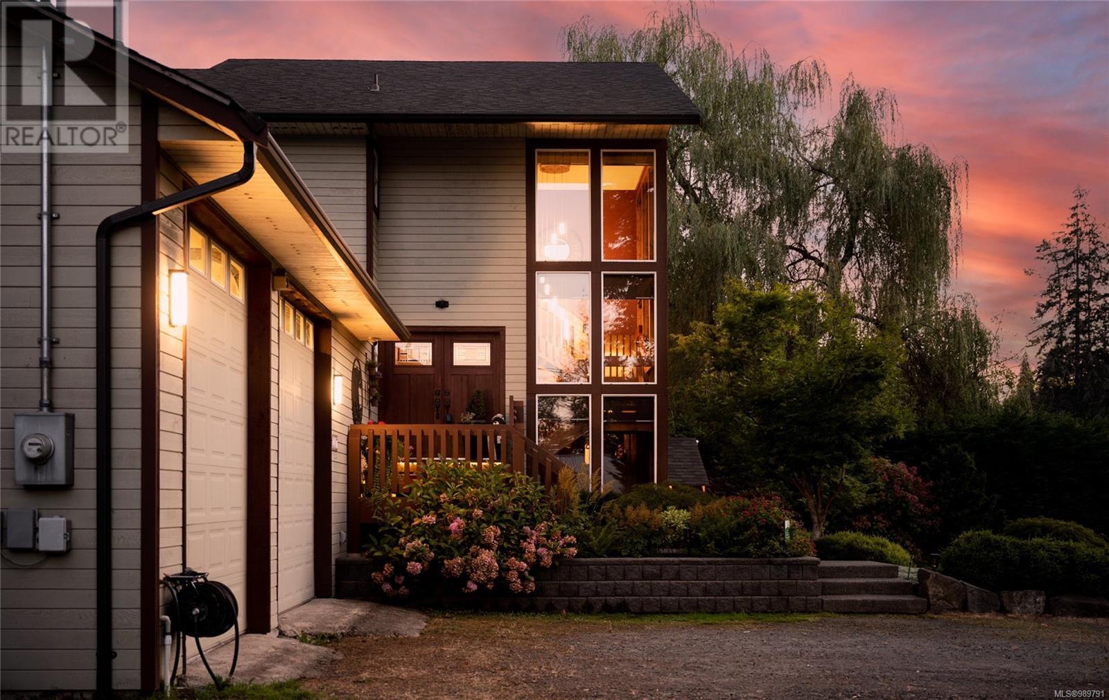 2107 Ebert Rd, Campbell River real estate listing 989791