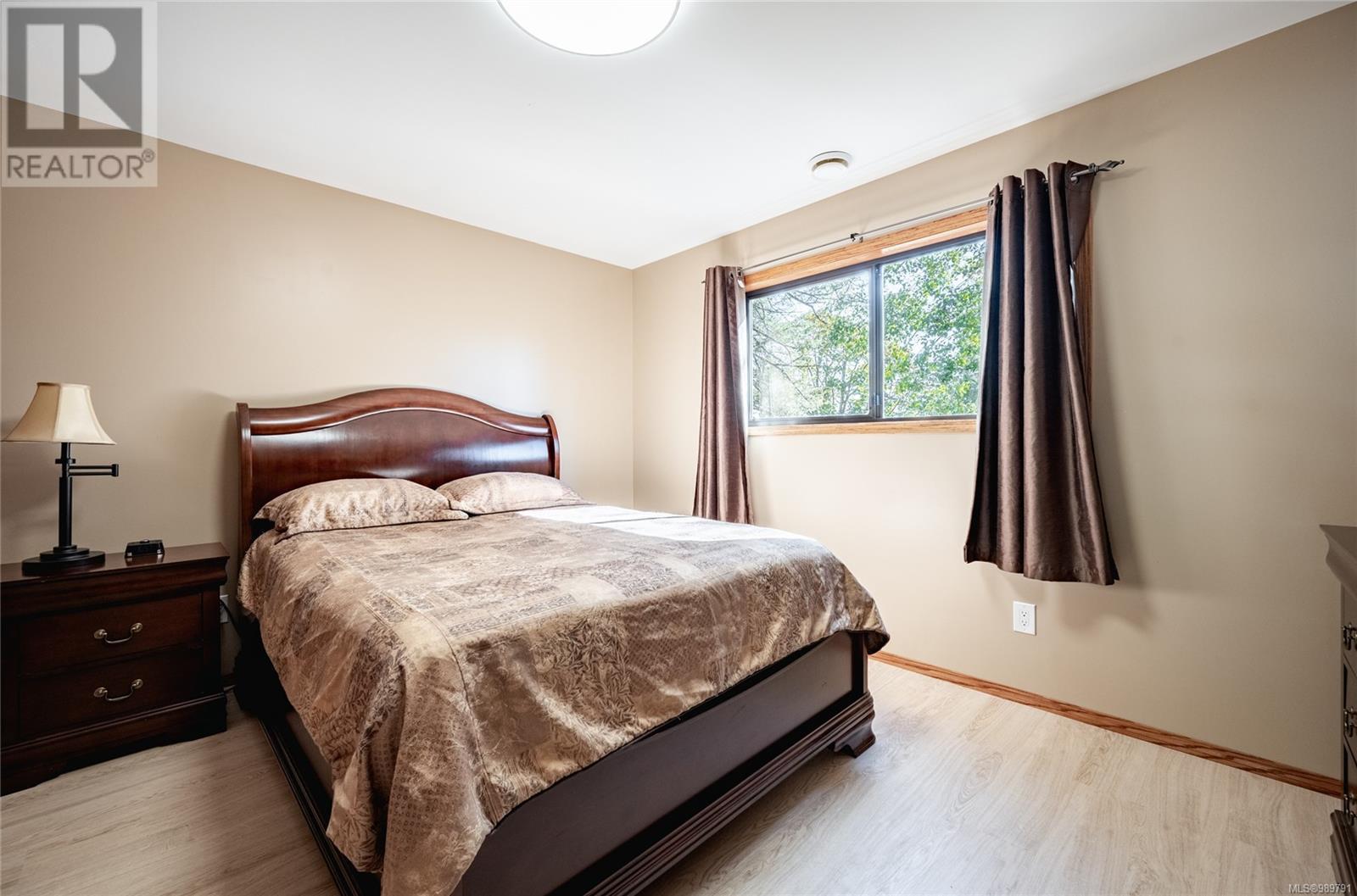 2107 Ebert Rd, Campbell River real estate listing 989791