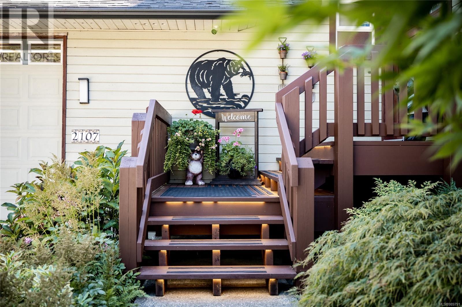 2107 Ebert Rd, Campbell River real estate listing 989791