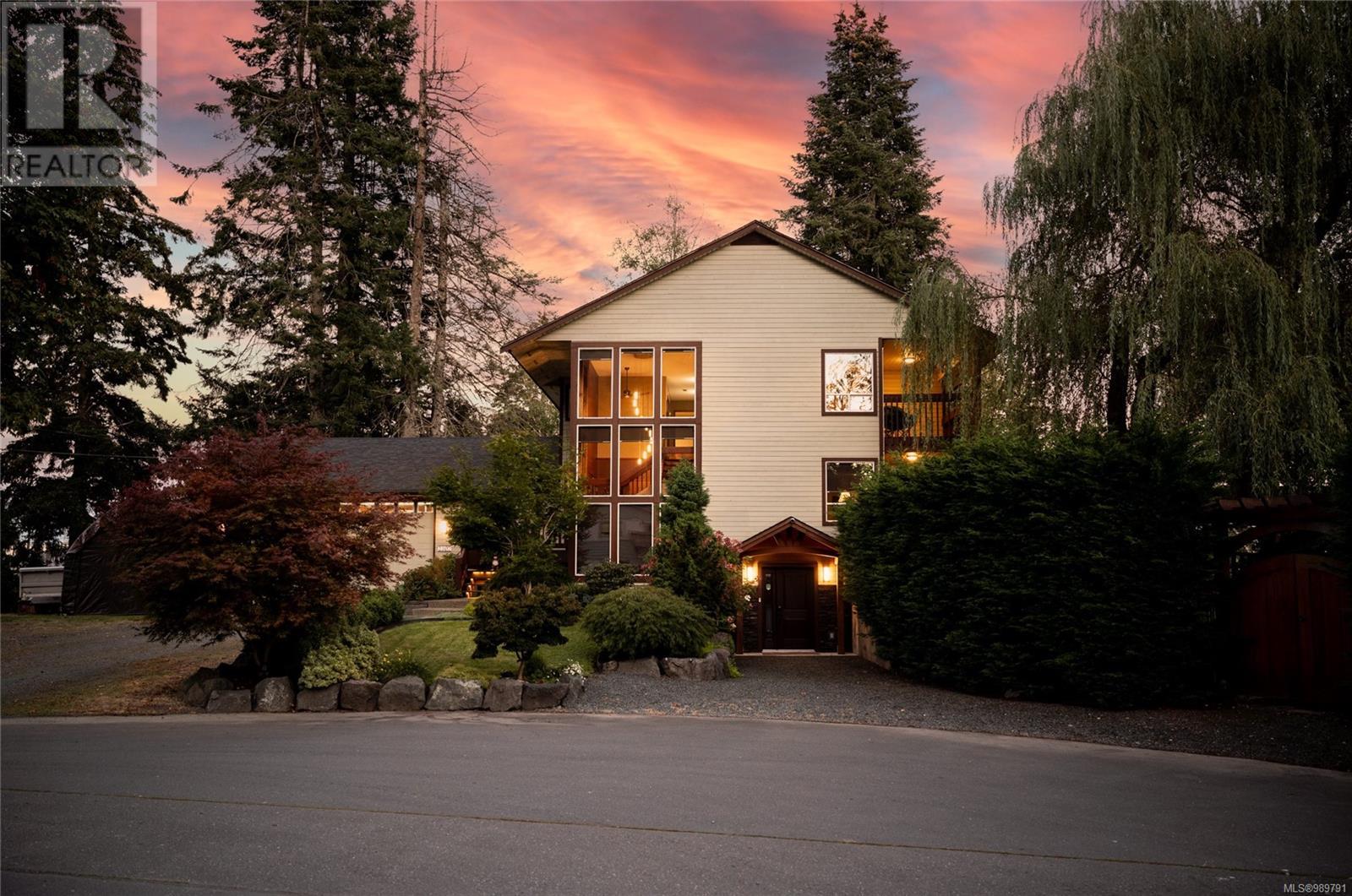 2107 Ebert Rd, Campbell River real estate listing 989791