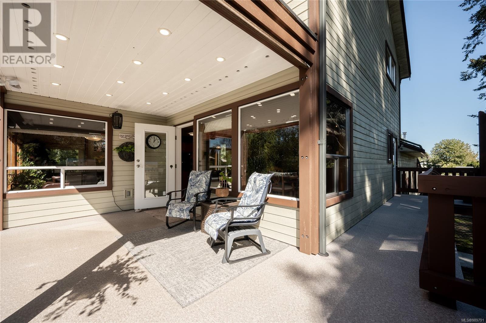 2107 Ebert Rd, Campbell River real estate listing 989791