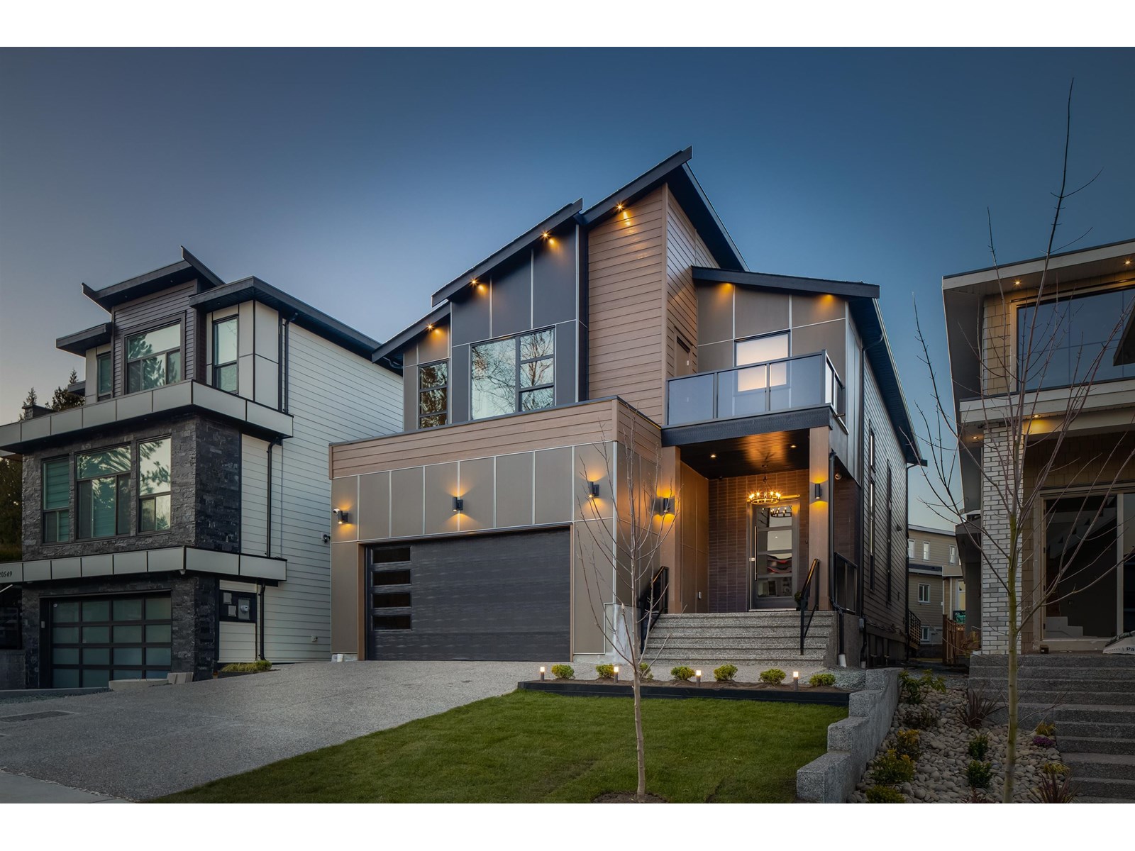 Photo 2 of 20555 70 A Avenue, Langley BC