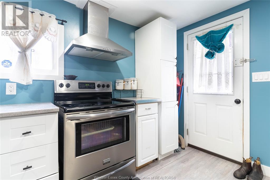 Photo 17 of 2546 Lloyd George Boulevard, Windsor ON
