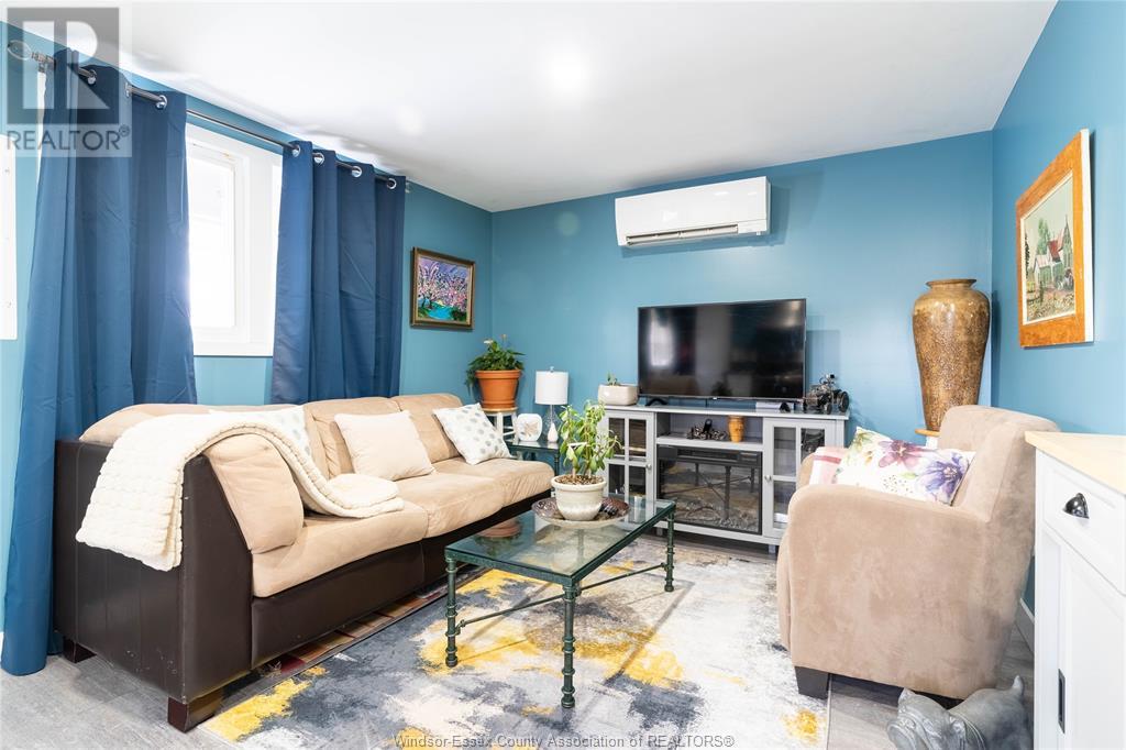 Photo 19 of 2546 Lloyd George Boulevard, Windsor ON