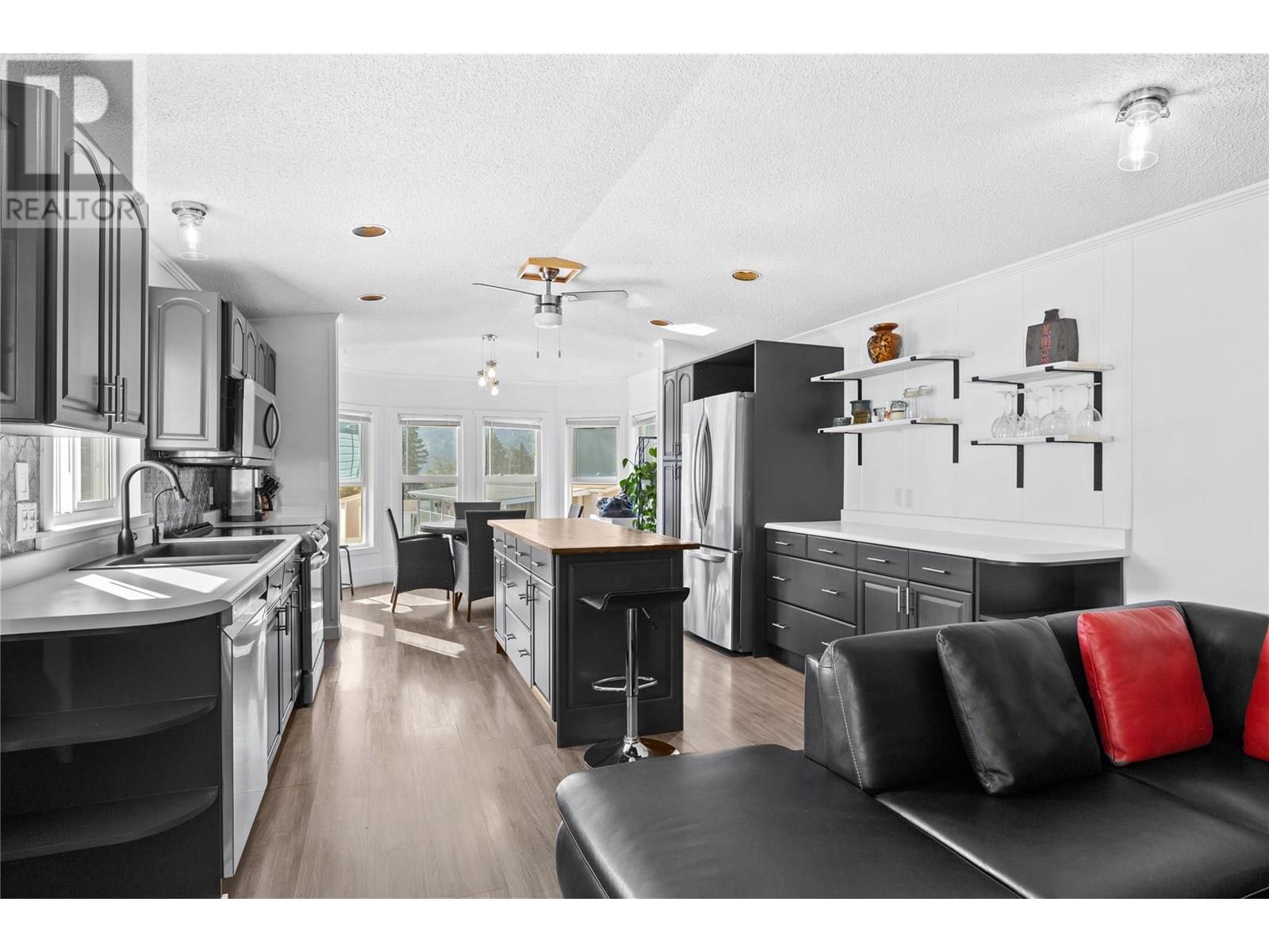 40 1850 Shannon Lake Road, West Kelowna