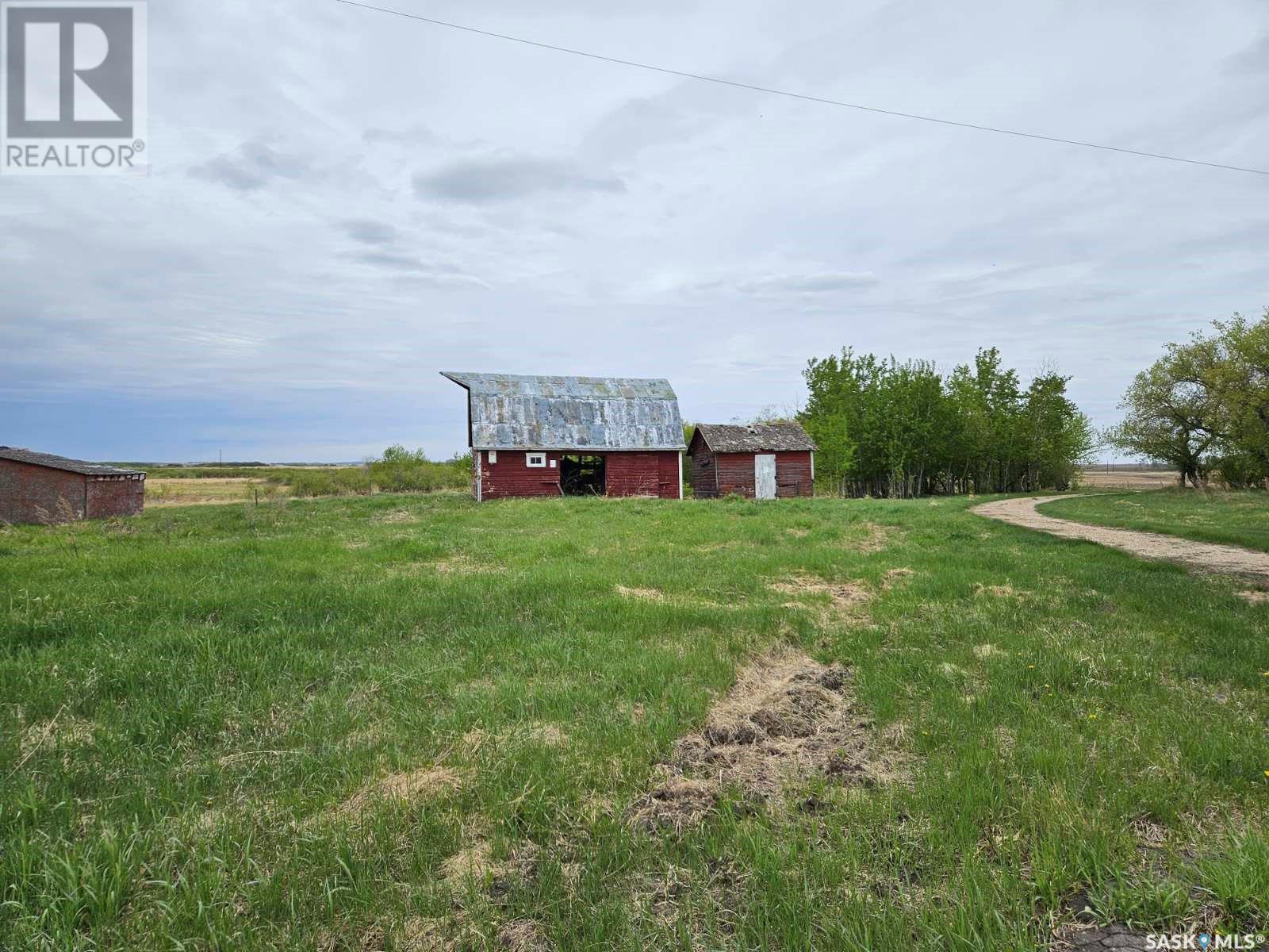 Photo 26 of Japhta Acreage, Pilger SK
