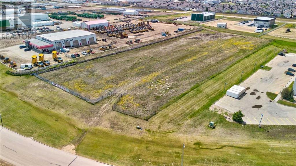 Photo 3 of 15302 101 Street, Clairmont AB